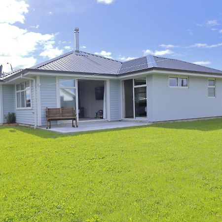 Fiordland Getaway - Te Anau Holiday Home المظهر الخارجي الصورة