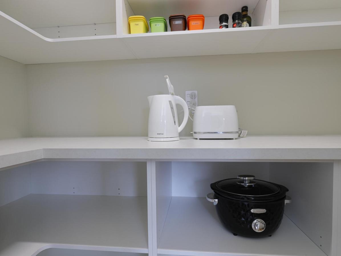 Fiordland Getaway - Te Anau Holiday Home المظهر الخارجي الصورة