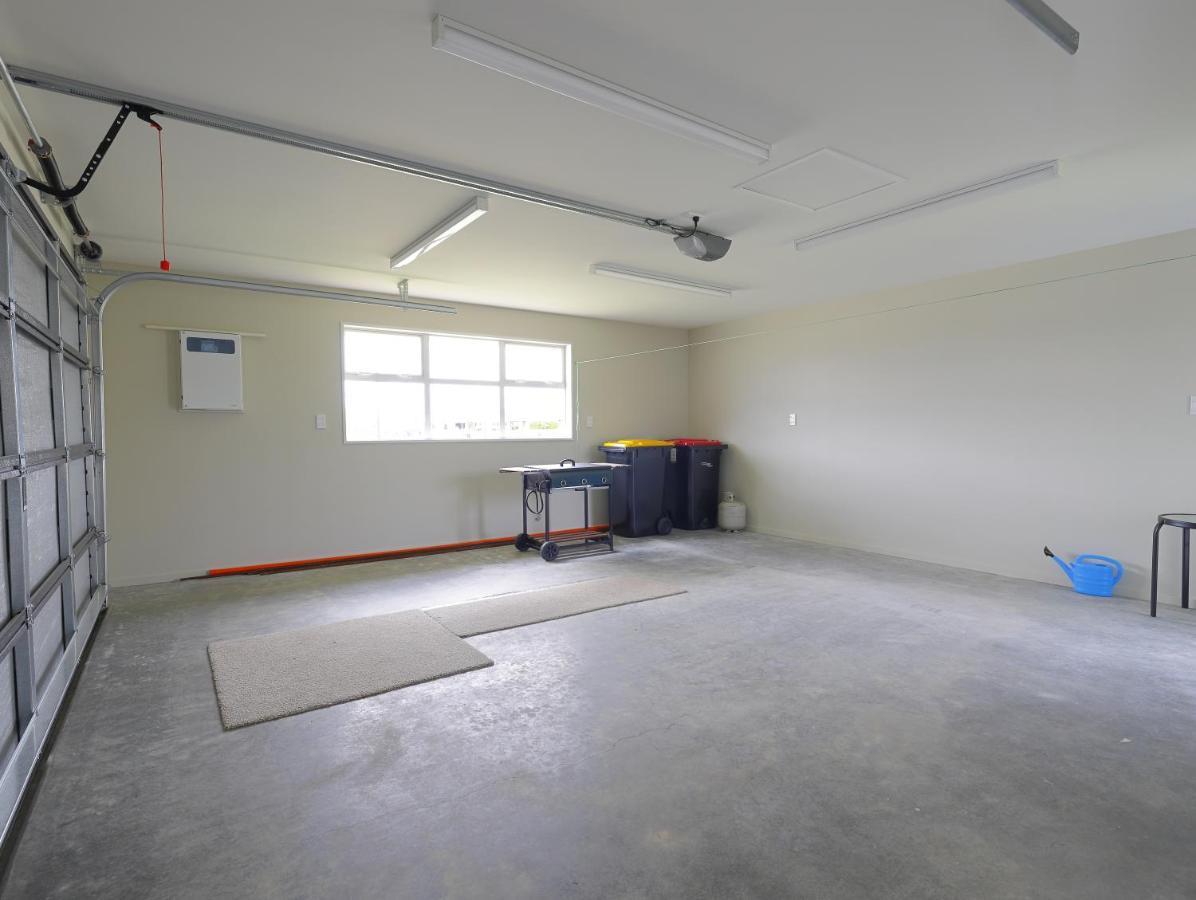 Fiordland Getaway - Te Anau Holiday Home المظهر الخارجي الصورة