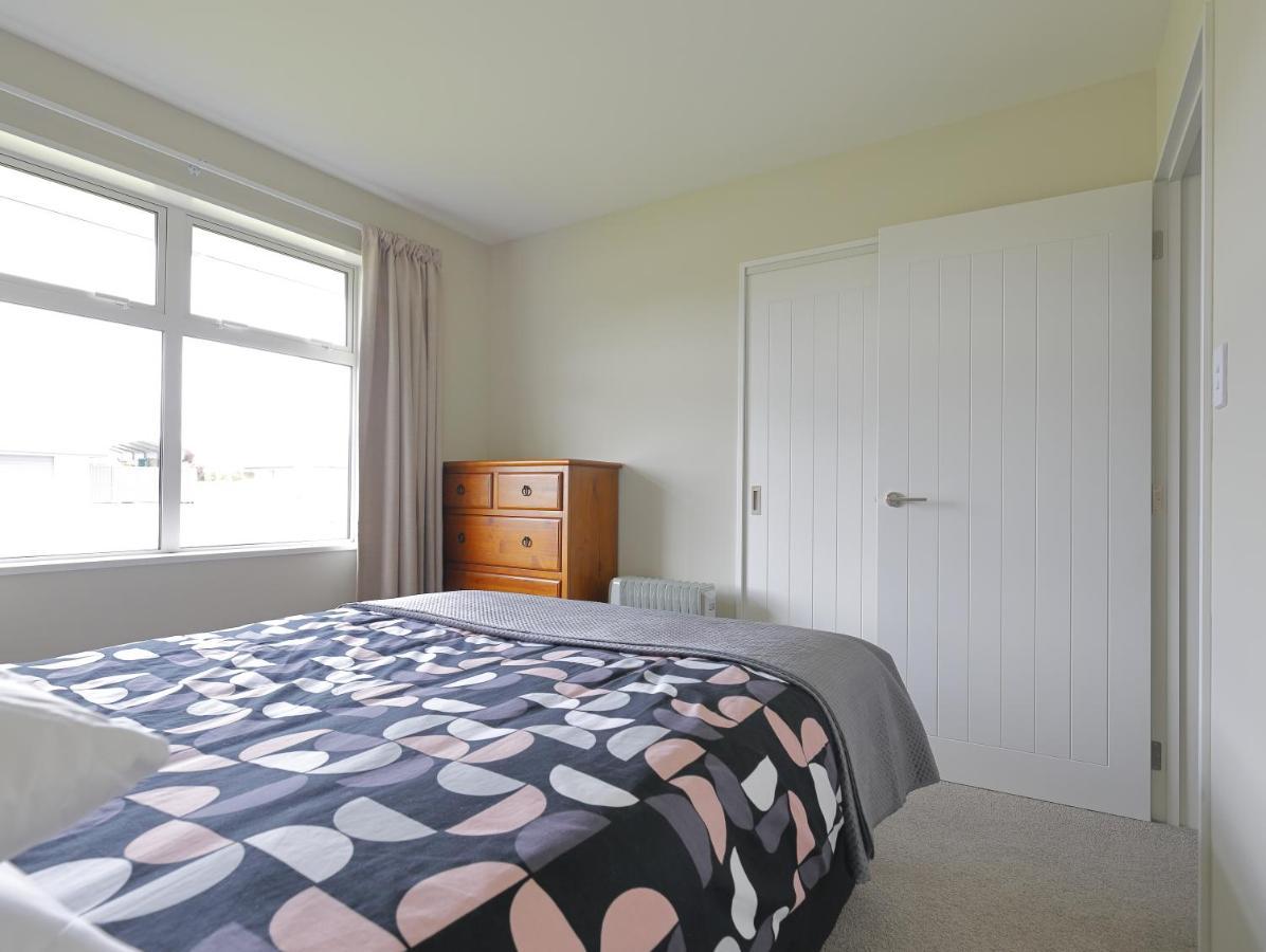 Fiordland Getaway - Te Anau Holiday Home المظهر الخارجي الصورة